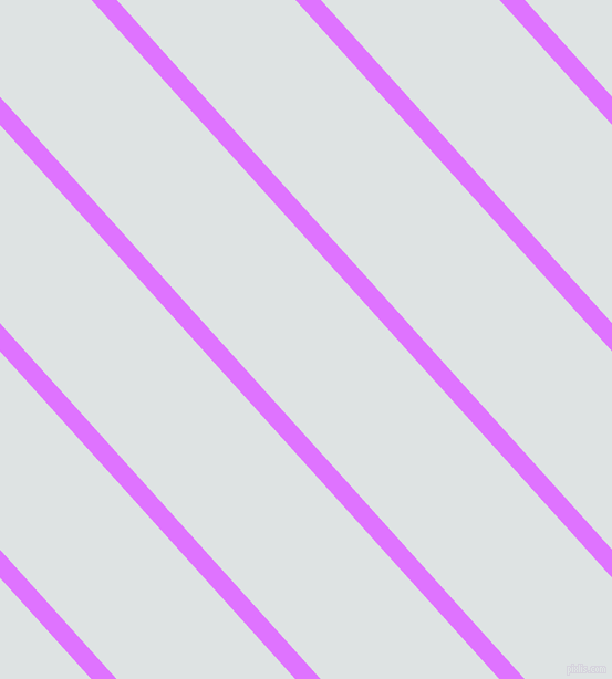 132 degree angle lines stripes, 17 pixel line width, 120 pixel line spacing, Heliotrope and Zircon angled lines and stripes seamless tileable